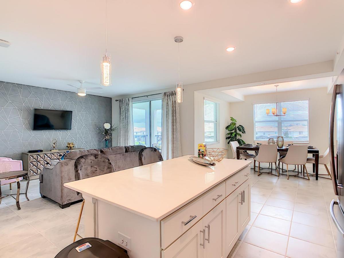Splendid Thematic 2Br With Waterpark Lägenhet Kissimmee Exteriör bild