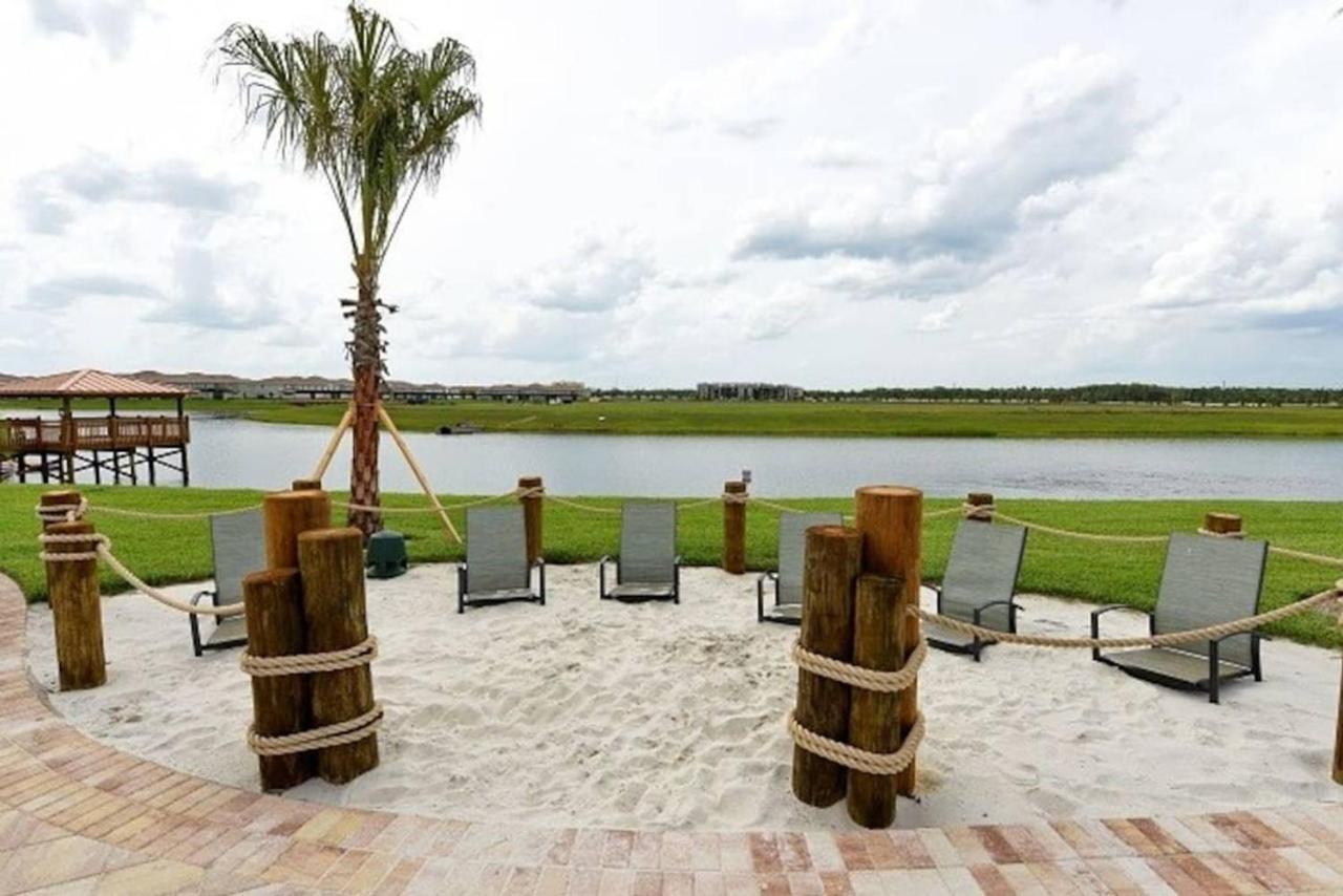 Splendid Thematic 2Br With Waterpark Lägenhet Kissimmee Exteriör bild